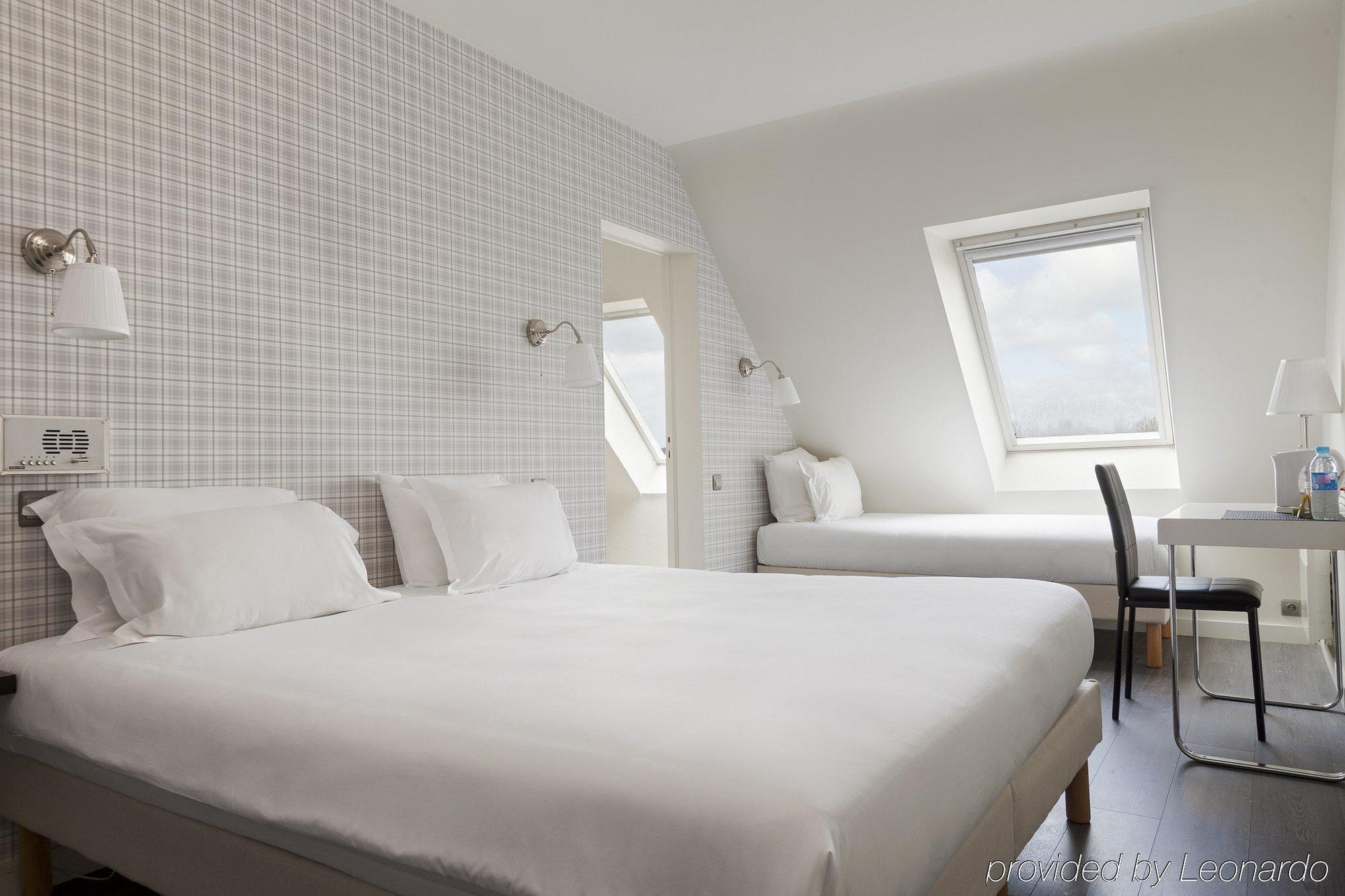 Comfort Hotel Rosporden Concarneau Exterior foto